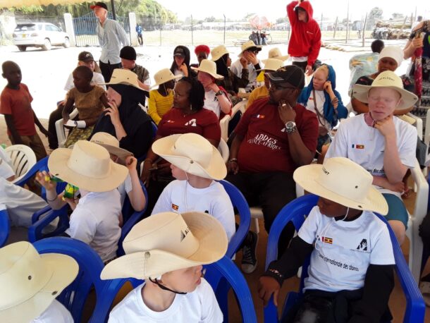 db8eb5e5-7139-4586-b7dd-68e86a94e286